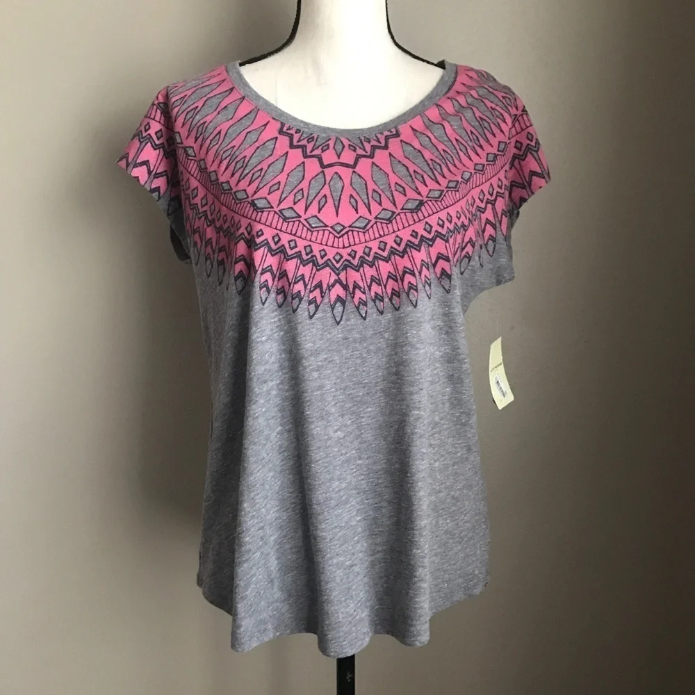 Lucky Brand pink wing